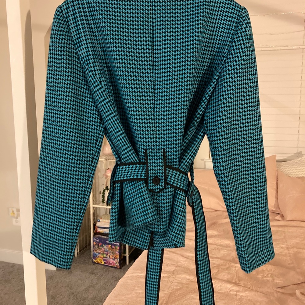 Perceptions Blazer - Picture 3 of 3